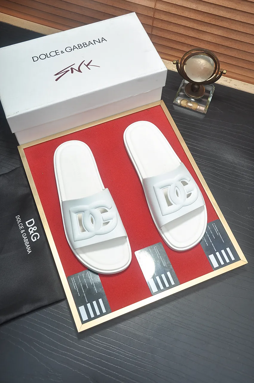 Men's shoes 💰280 [D&G] High-end quality Product trademark: DG "Dolce & Gabban*" slippers, Product material: Imported cowhide upper, original air cushion outsole, regular size: 38-45